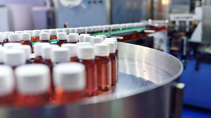 Xi signs order on enforcing drug administration law in the military