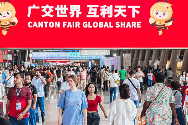 Record-Breaking Canton Fair: Robots, Green Products, and Over 288,000 Visitors! 137th Canton Fair concludes with record number of overseas purchasers