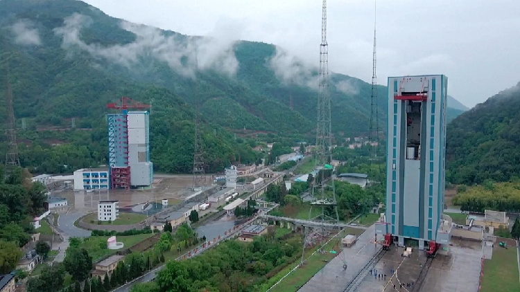 China’s Tianwen-2: A Space Adventure to an Asteroid and Beyond! π Ahead of the launch: What is the Tianwen-2 mission?