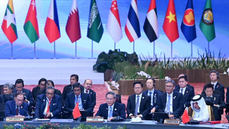 China, ASEAN, and GCC Unite to Build a Better Future π China, ASEAN, GCC pledge to deepen cooperation