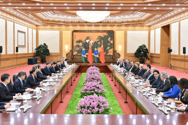 China and Brazil Team Up for a Better World! ππ€ China, Brazil issue joint statement on bilateral ties, global issues