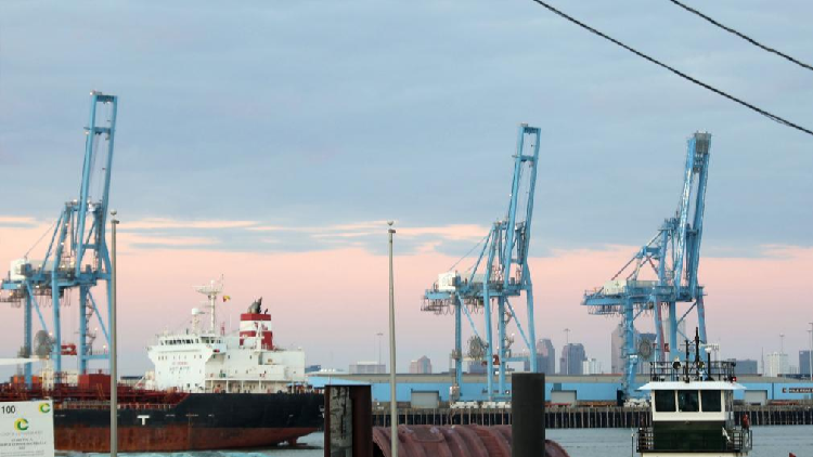 China Helps Boost Trade with the U.S.: How Teamwork Made Business Boom! China as a stabilizing force: How pragmatism revived China-U.S. trade