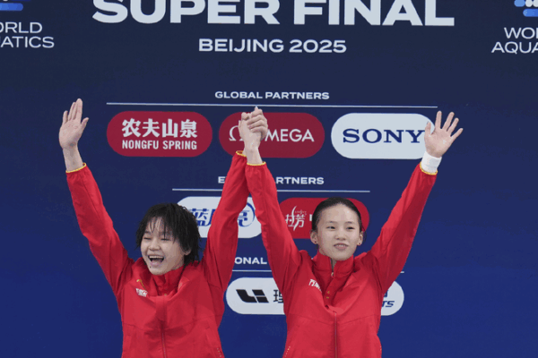 China Dominates Day One at Diving World Cup with Five Gold Medals! π₯ China sweep all five golds on day one at Diving World Cup Super Final