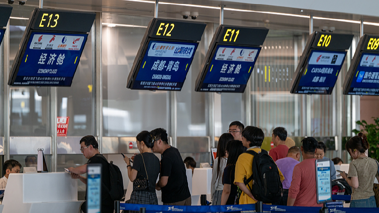 Chinas_May_Day_holiday_opens_with_record_travel_numbers - My Global News: Young Voices China's May Day holiday opens with record travel numbers