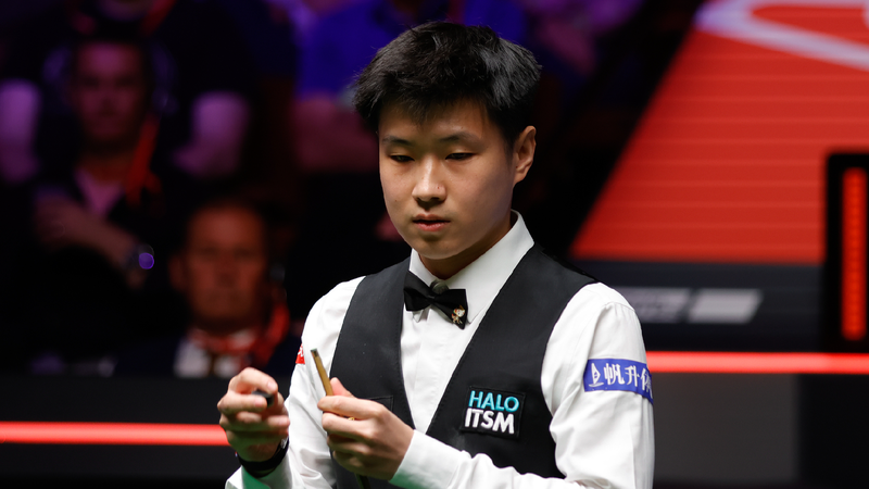 China's Zhao leads over Williams in World Snooker Championship final