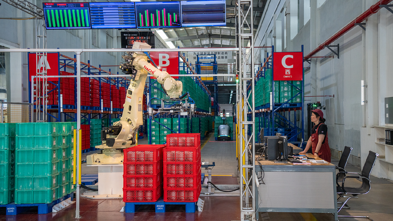China’s Economy Keeps Growing: April’s Big News! 📈 China's economy shows stable growth in April