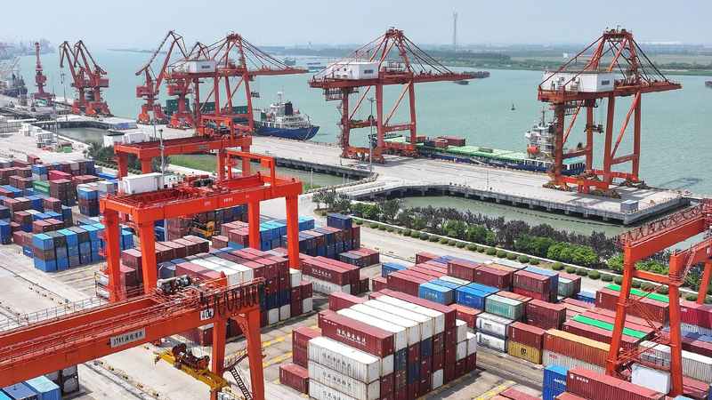 China’s Foreign Trade Grows in First Four Months of 2025! 🎉 China's foreign trade up 2.4 percent in first four months of 2025