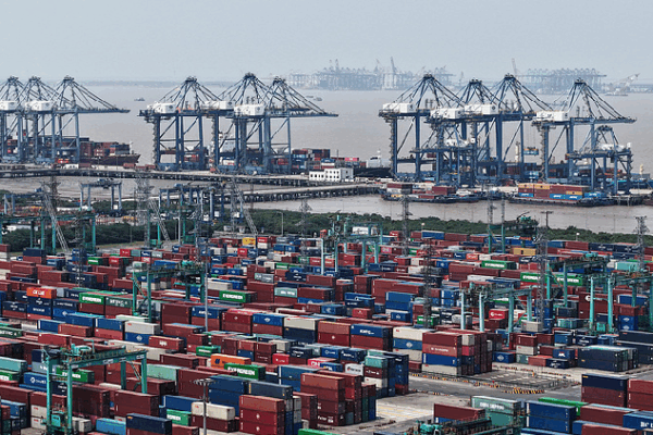 China’s Trade Grows in April! ππ China's foreign trade up 5.6 pct in April