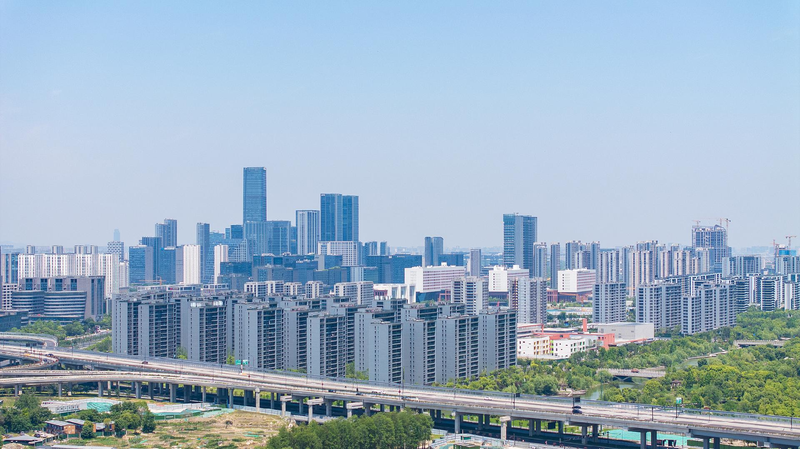 China’s New Law Boosts Private Businesses! π China's private economy enters new era as landmark law takes effect