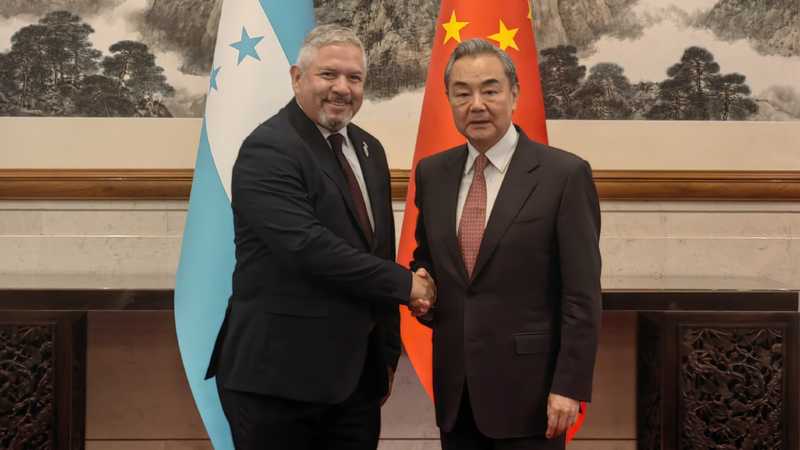 Chinese and Honduran Foreign Ministers Meet in Beijing! π¨π³π€ππ³ Chinese Foreign Minister Wang Yi meets Honduran counterpart in Beijing
