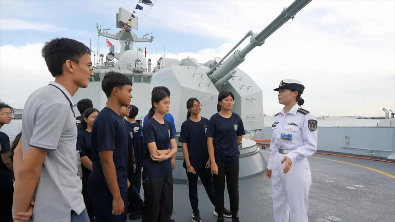 Chinese_frigate_opens_to_public_at_Singapore_exhibition - My Global News: Young Voices Chinese frigate opens to public at Singapore exhibition