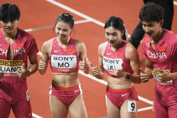 Chinese Relay Teams Sprint to Tokyo 2025! ๐โโ๏ธ๐โโ๏ธ Chinese runners qualify for Tokyo 2025 in another three relay events