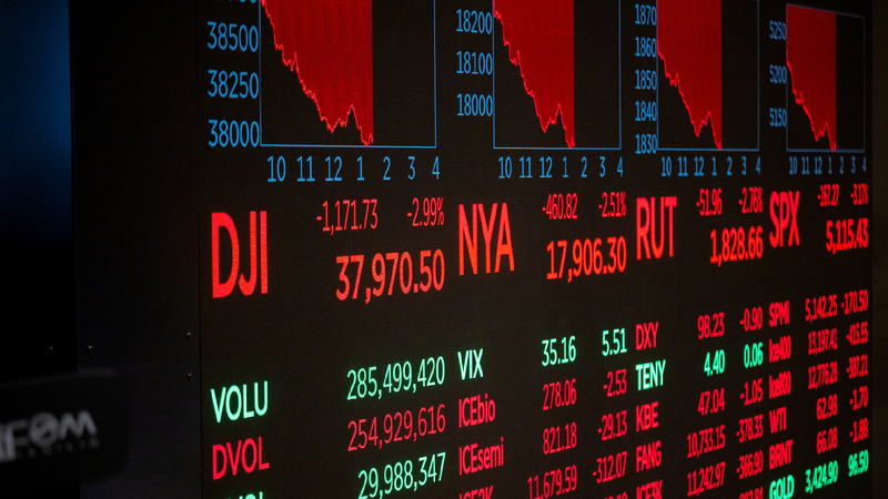 Did U.S. Officials Sell Stocks Before Big Tariff Announcement? Media: Some U.S. officials sold stocks before Trump announced tariffs