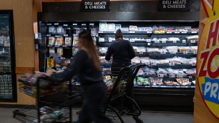 Nearly 70% U.S. consumers expect higher costs amid tariff concerns