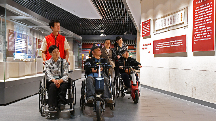 President Xi Encourages People with Disabilities to Follow Their Dreams! π President Xi calls on persons with disabilities to pursue dreams
