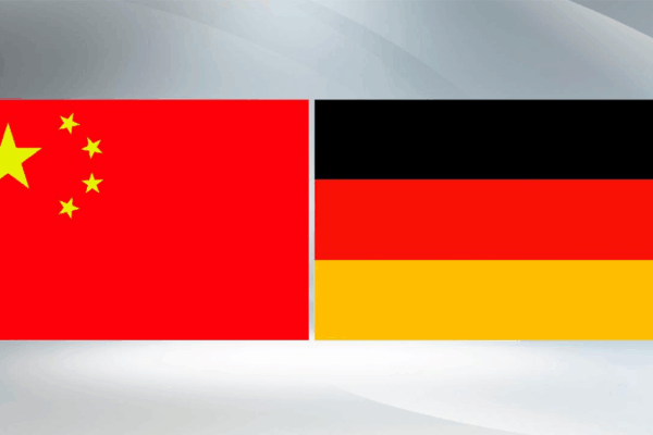 President Xi holds phone talks with German chancellor