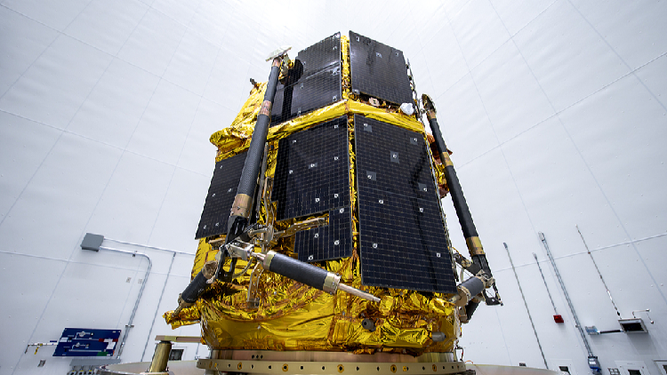 Japan’s New Moon Mission: Private Company Aims for Lunar Landing! Private Japanese lunar lander enters lunar orbit for June touchdown