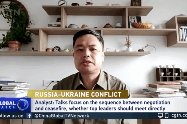 Hope for Peace: Russia and Ukraine to Hold Talks in Türkiye 🇹🇷 Russia-Ukraine talks: Who will attend? What will they discuss? video poster