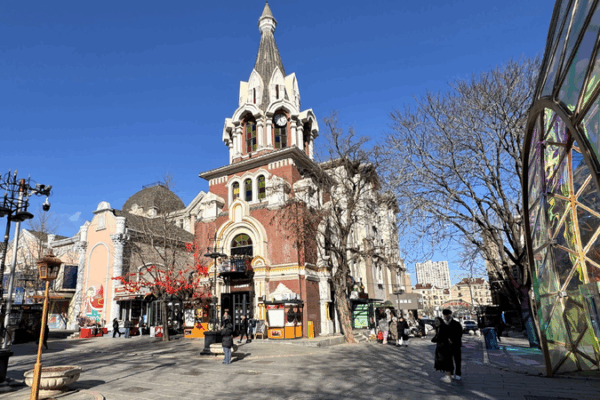 Discover Dalian’s Russian Street: A Journey Through Time and Cultures Russian Street in Dalian, a fusion of cultures and architecture