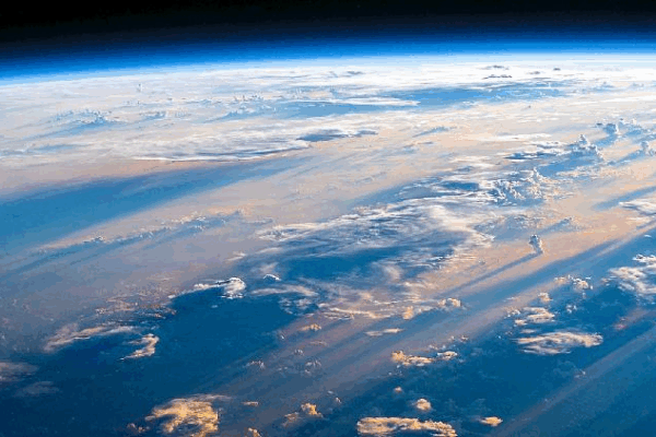 Scientists Sail to the Cleanest Air on Earth! 🌬️ Scientists launch voyage to study human impact on cleanest air