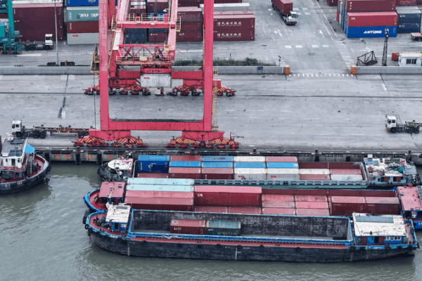 Shipping Boom! U.S. Orders Soar After China-U.S. Trade Meeting 📦🚢 Spokesperson: U.S. orders soar after China-U.S. trade meeting