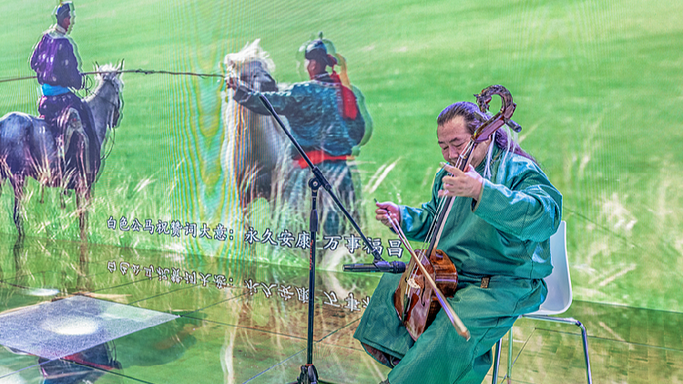 Experience Traditional Chinese Culture at Shenzhen’s Cultural Fair! π Traditional Chinese culture in spotlight at Shenzhen industrial fair