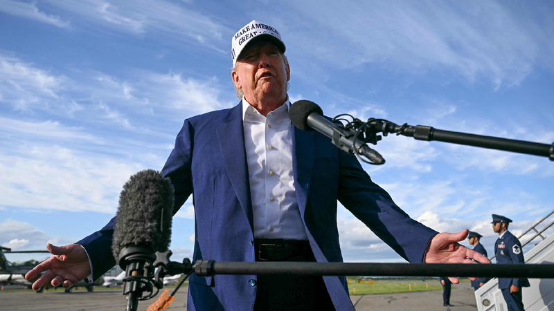 Trump slams Putin, Zelenskyy in interview