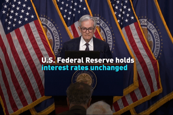 U.S. Federal Reserve Keeps Interest Rates Steady ๐ฆ U.S. Federal Reserve holds interest rates unchanged video poster