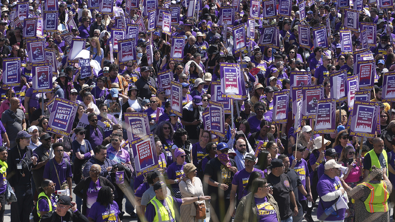 US_protesters_rally_against_Trumps_policies_on_May_Day - My Global News: Young Voices U.S. protesters rally against Trump's policies on May Day