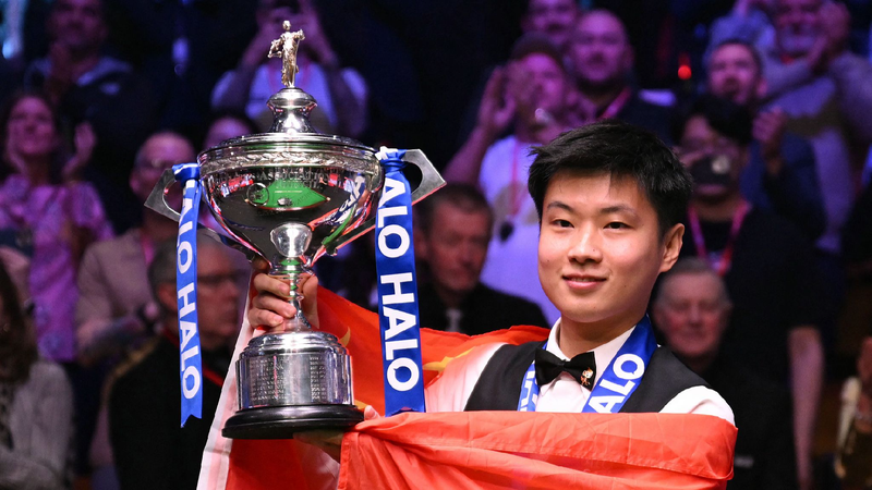 Zhao Xintong Makes History as First Chinese World Snooker Champion! π±π Zhao Xintong beats Mark Williams to win World Snooker Championship