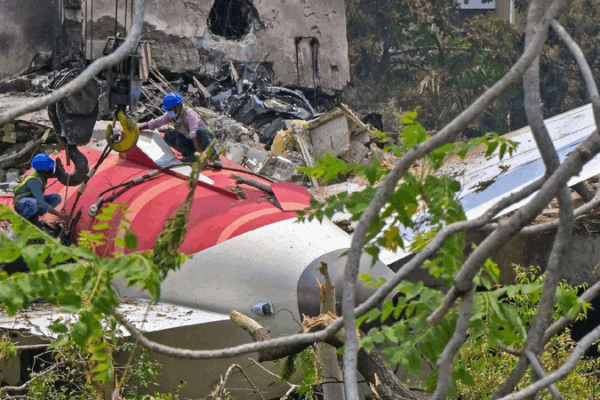 Air India Investigates Plane Crash: What Went Wrong? Air India crash probe focuses on engine, flaps and landing gear