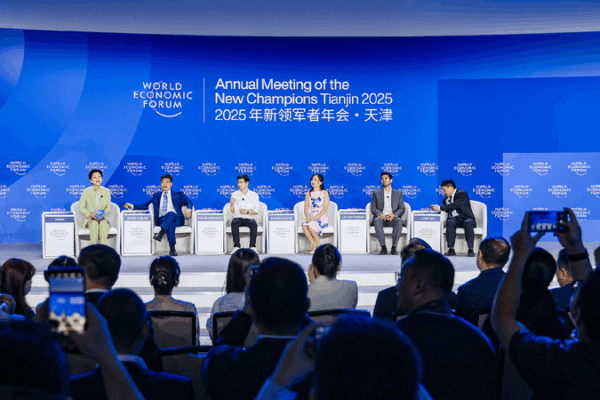 How Asian Entrepreneurs are Changing the World 🌏 Asian entrepreneurship driving global transformation