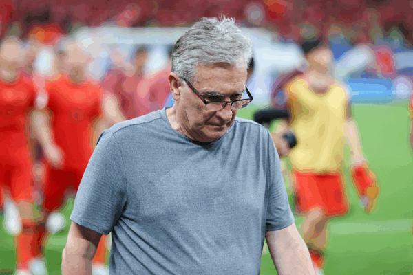 China’s Football Team Gets New Coach After World Cup Qualifiers CFA sacks coach Ivankovic after China's World Cup qualifying failure