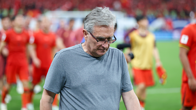 CFA sacks coach Ivankovic after China's World Cup qualifying failure