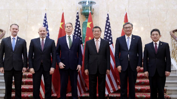 China-U.S. talks mark constructive step toward economic stabilization