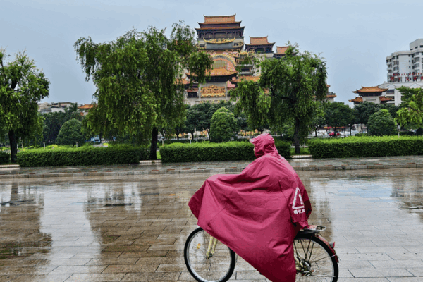China Prepares for Typhoon Wutip: Heavy Rain and Strong Winds Ahead! China steps up preparations for Typhoon Wutip
