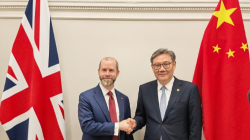 China and UK Promise to Work Together More! 🤝 China's commerce minister, UK's Reynolds vow further cooperation