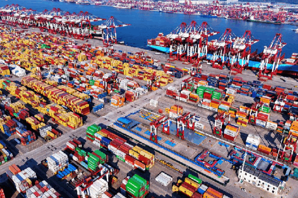 China’s Trade Shows Strength Amid Global Challenges π’π China's foreign trade shows strong resilience and shock resistance