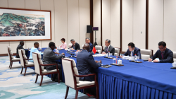 China’s Top Diplomat Meets African Leaders to Build Friendship! ππ€ China's top diplomat meets African foreign ministers