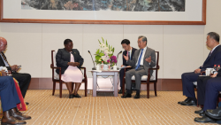 Chinas_top_diplomat_meets_African_officials_in_Changsha - My Global News: Young Voices China's top diplomat meets African officials in Changsha
