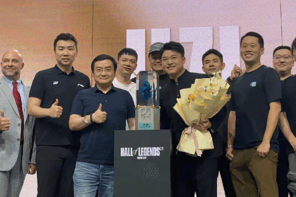 Esports Legend Uzi Inducted into League of Legends Hall of Fame! ๐ฎ๐ Chinese gamer Uzi inducted into League of Legends Hall of Legends