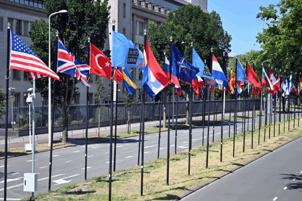 NATO Members Debate: Should We Spend More on Defense? ๐ก๏ธ Disunity in NATO: Member states split on push for 5% defense spending