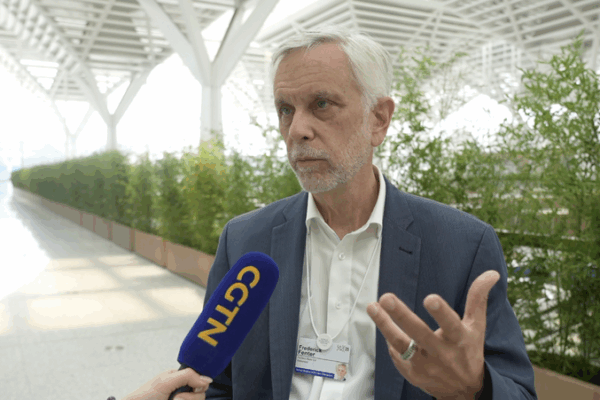 AI Users Will Lead the Future, Says Tech Expert 🚀 Frontiers Chief: People using AI will replace those who don't video poster
