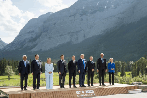 G7 Summit Brings Challenges as Leaders Face Disagreements G7 summit: Closed-door disagreements, open disappointment