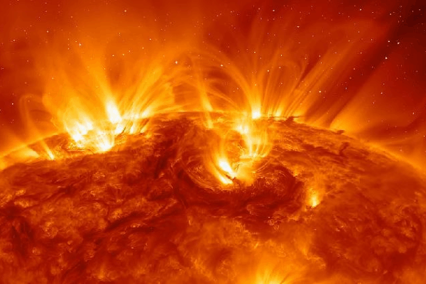 Get Ready for Dazzling Auroras After a Solar Flare! ๐ Geomagnetic storms likely after solar flare, no threat to health