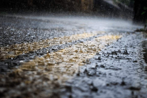Heavy Rains Cause Trouble in Yunnan Province 🌧️ Heavy rains impact thousands in southwest China's Yunnan Province