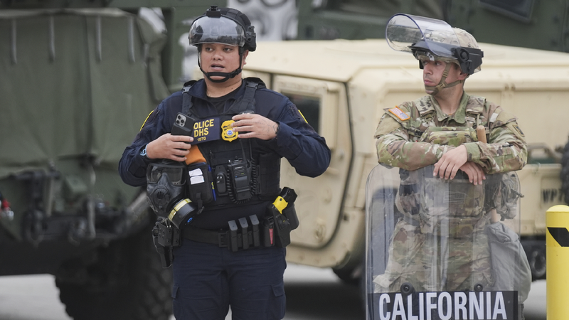 Judge orders Trump to return control of National Guard to California