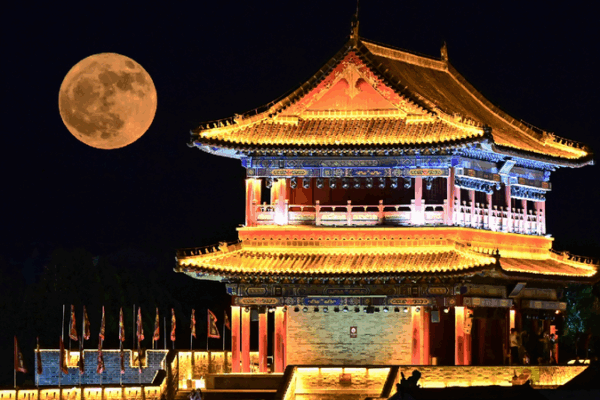 Catch the Rare Strawberry Moon: A Dazzling Sight in the Night Sky! June's rare low Strawberry Moon graces the skies