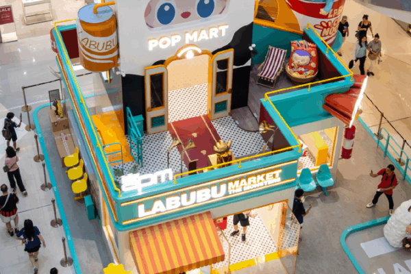 Labubu Pop-Up Stores: The Toy Craze Taking China by Storm! 🎉 Labubu pop-up stores spark designer toy frenzy across China