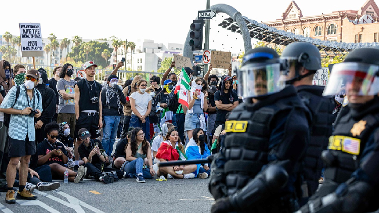 Live_Latest_on_LA_protests_against_immigration_raids - My Global News: Young Voices Live: Latest on LA protests against immigration raids